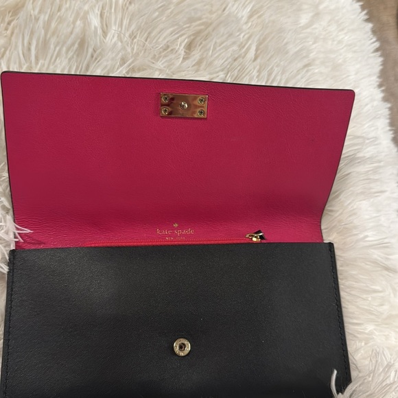 Kate Spade Wallet - Picture 2 of 6